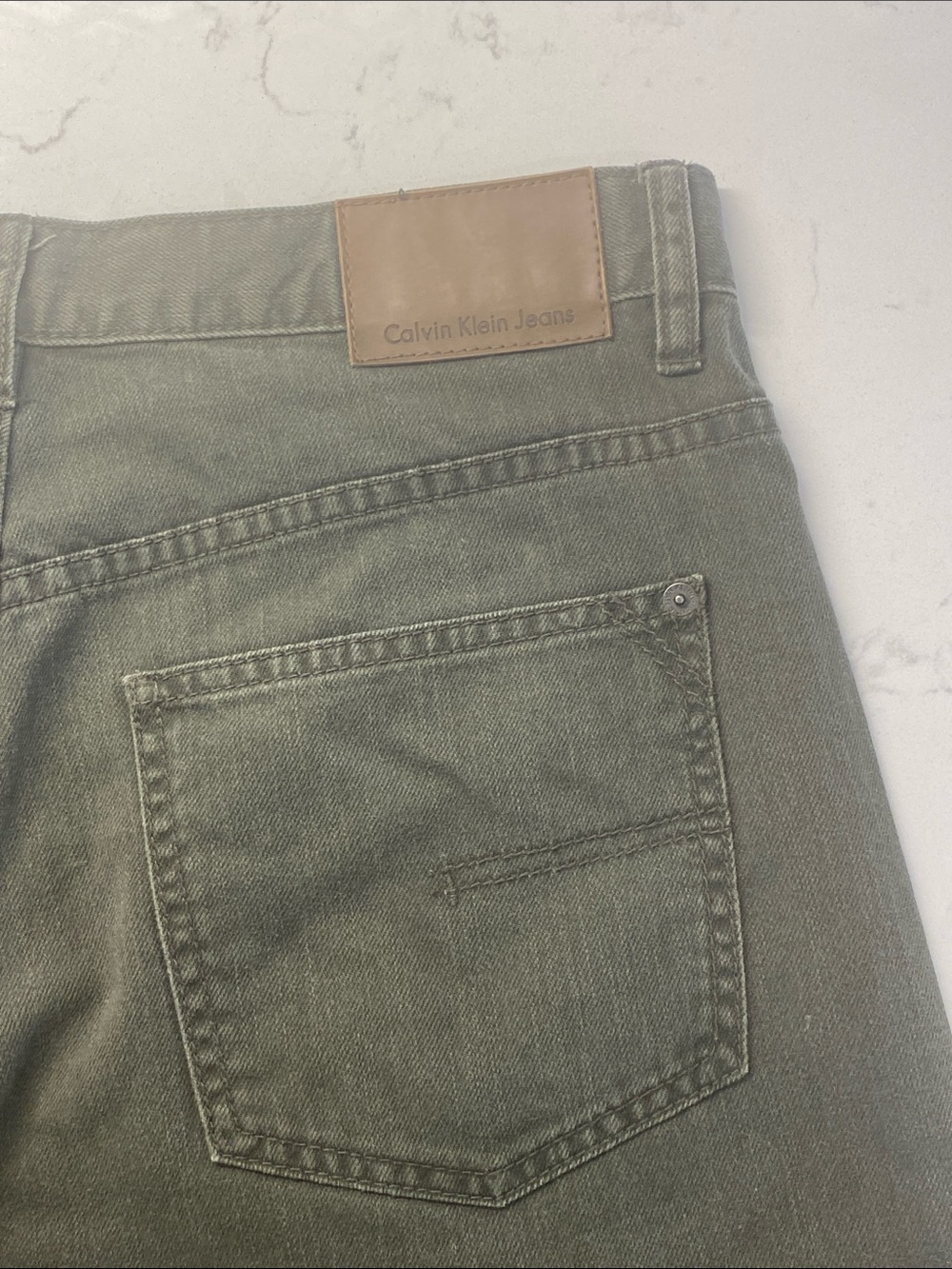 Lot Of 2 Calvin Klein Men's Cotton Easy Fit Denim Jeans 34x30 NWOT Never Worn - Picture 8 of 8